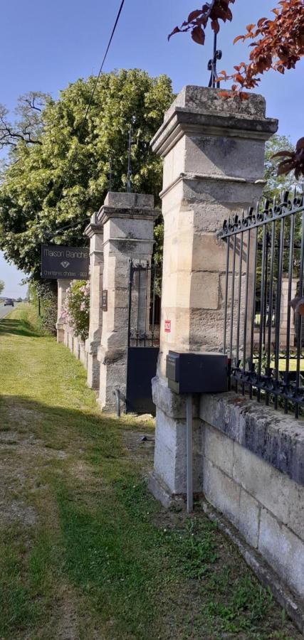 Maison Blanche Cherval Zewnętrze zdjęcie